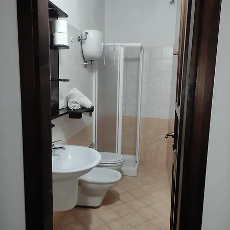 Konukevi Isidoro *
