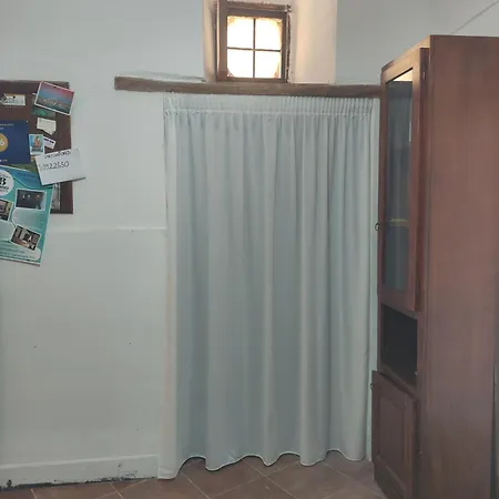 Konukevi Isidoro *
